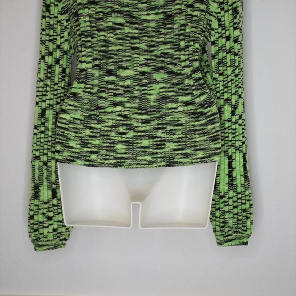 BLANK NYC Turtleneck Sweater Sz XS Balloon Sleeve Crop Neon Retro - Picture 10 of 16